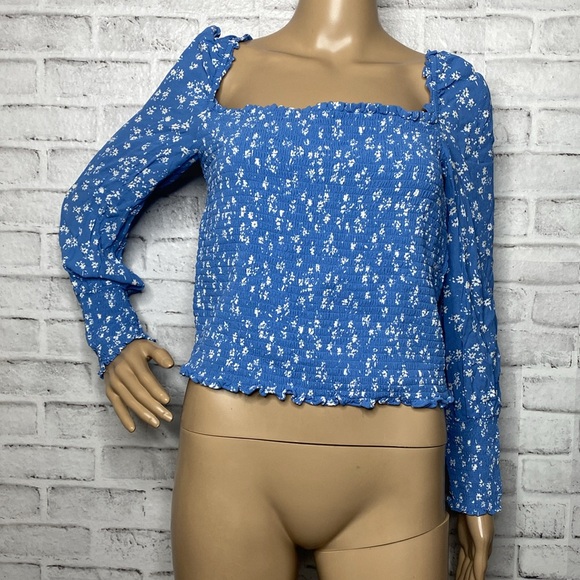 Reformation Pinto blue floral print smocked top - Picture 3 of 8